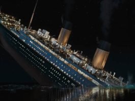 Titanic ship was sinking on 14 April 1912 at 2:20am